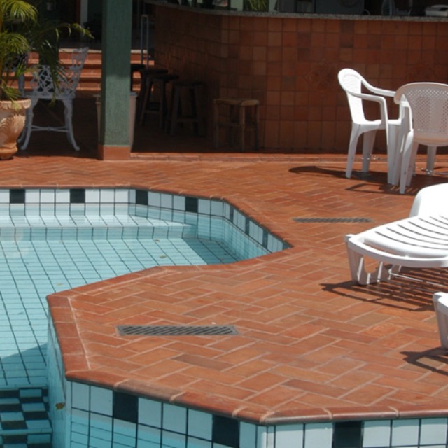 Área de piscina (1).jpg