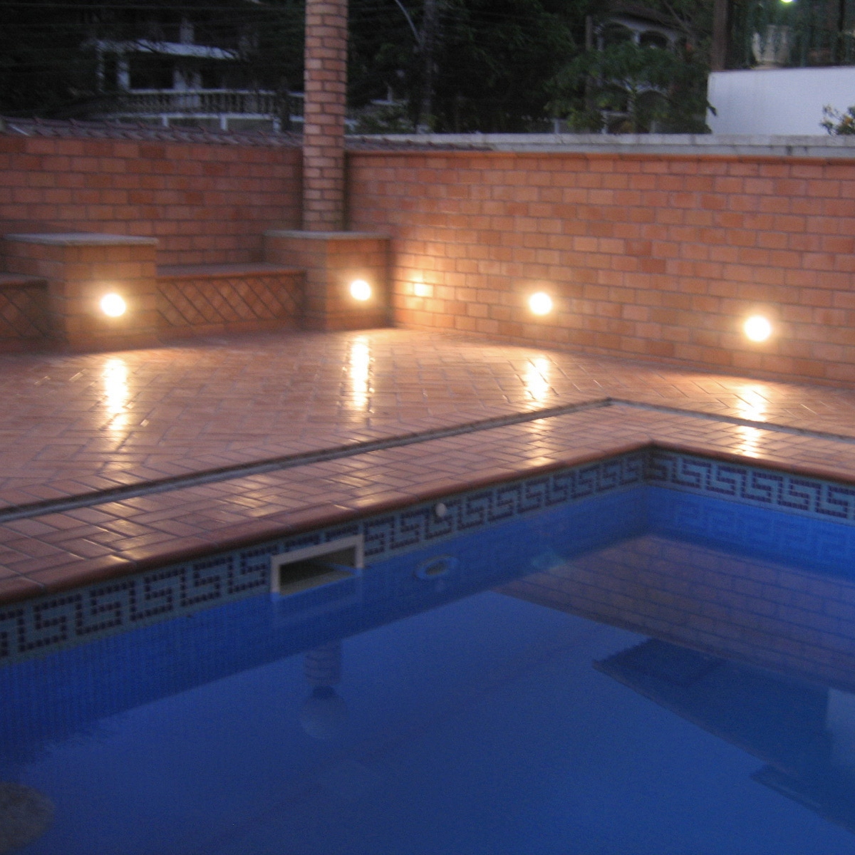 Borda de piscina - Lajota Cerâmica Fênix (5).jpg